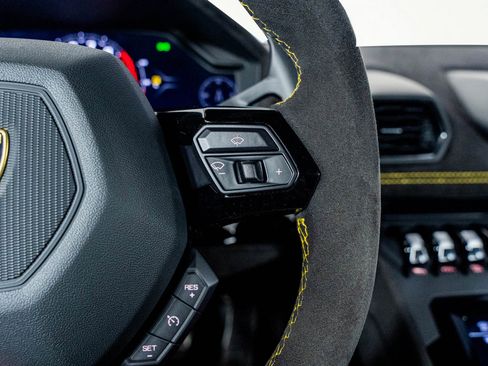 Used 2024 Lamborghini Huracan Sterrato image 49
