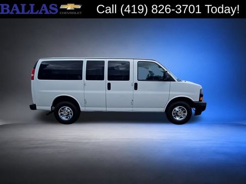 Certified 2019 Chevrolet Express 2500 LS w/ Driver Convenience Package RWD image 9