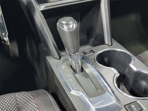 Used 2017 Chevrolet Equinox LT w/ Convenience Package image 21