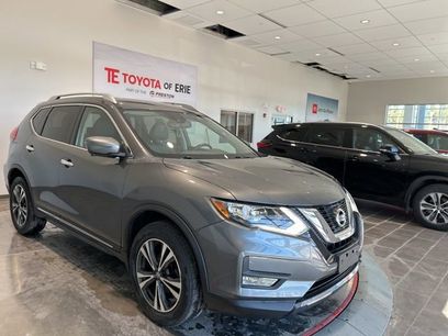 Used 2017 Nissan Rogue SL