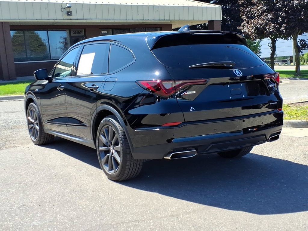 Used 2025 Acura MDX A-Spec AWD/4WD image 3