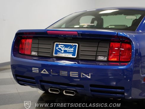 Used 2006 Ford Mustang GT RWD image 27