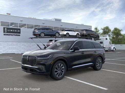 New 2026 Lincoln Aviator AWD image 1