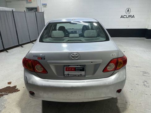 Used 2010 Toyota Corolla LE FWD image 5