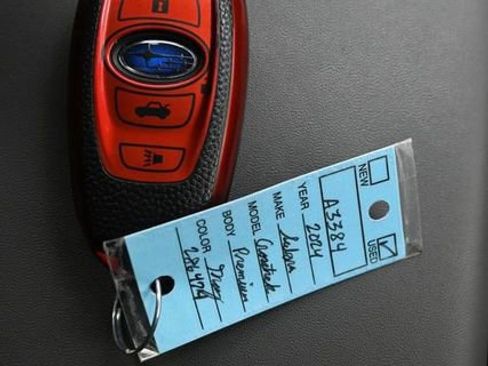 Used 2024 Subaru Crosstrek 2.0i Premium image 23