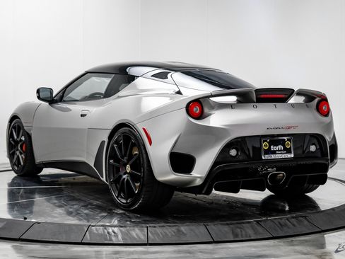 Used 2021 Lotus Evora image 7