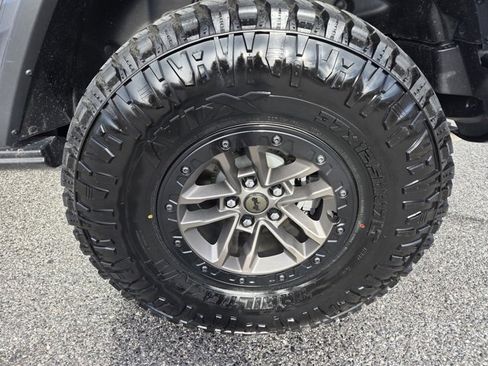 Used 2025 Jeep Wrangler Unlimited Rubicon 392 image 41