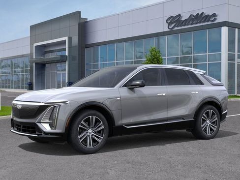 New 2026 Cadillac Lyriq Premium Luxury RWD image 3