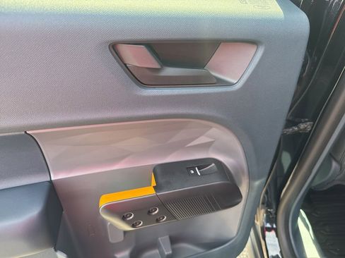 Used 2025 Ford Maverick Tremor AWD/4WD image 26