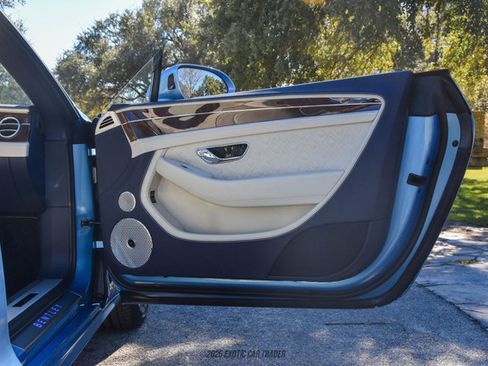 Used 2024 Bentley Continental GT Speed image 43