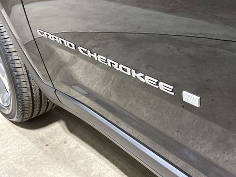 New 2026 Jeep Grand Cherokee Limited AWD/4WD image 25