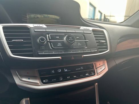Used 2013 Honda Accord Sport image 22