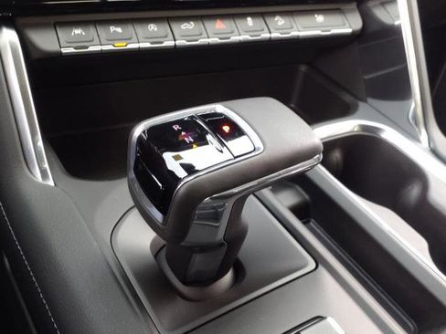 New 2024 GMC Sierra 1500 Denali w/ Technology Package image 14