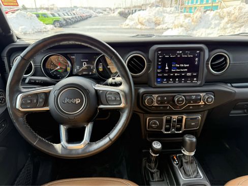 Used 2023 Jeep Wrangler Sahara w/ Cold Weather Group image 13