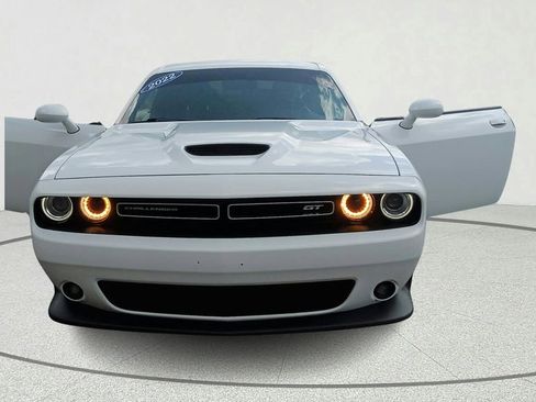 Used 2022 Dodge Challenger GT RWD image 8