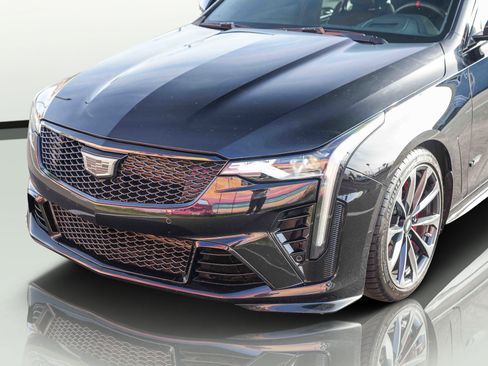 Used 2022 Cadillac CT4 V Blackwing w/ Driver Assist Package image 5