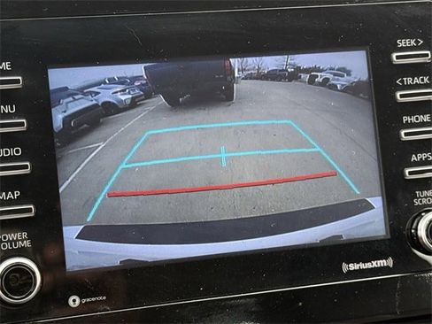 Used 2022 Toyota Corolla LE image 17