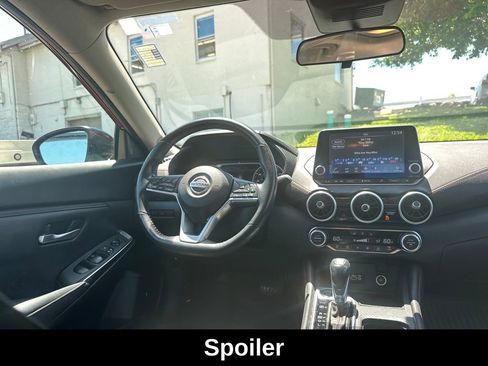 Used 2023 Nissan Sentra SR w/ SR Premium Package FWD image 20