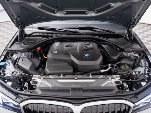 New 2026 BMW 330i xDrive Sedan w/ Premium Package image 32