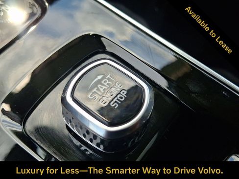 Certified 2026 Volvo XC90 B6 Plus w/ Protection Package Premier AWD/4WD image 25