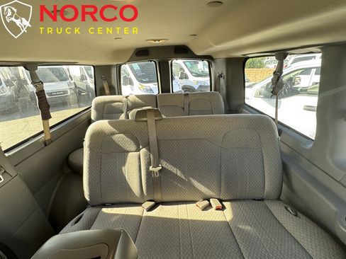 Used 2019 Chevrolet Express 3500 LT w/ LT Preferred Equipment Group image 25