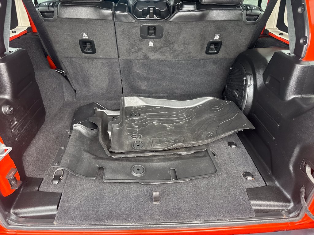 Used 2019 Jeep Wrangler Unlimited Rubicon AWD/4WD image 14