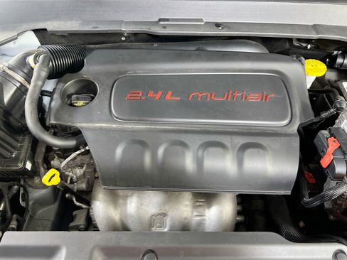 Used 2022 Jeep Compass Trailhawk w/ Trailhawk Convenience Group AWD/4WD image 28