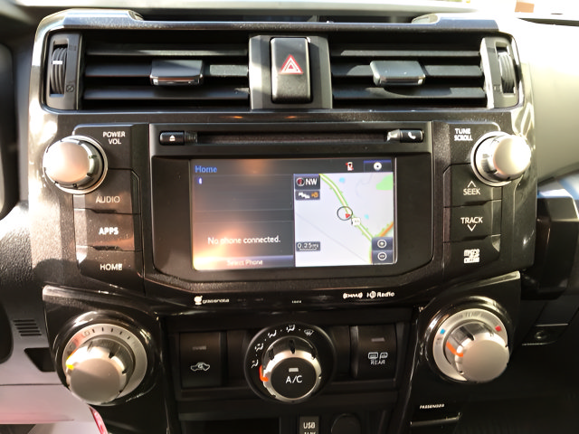 Certified 2019 Toyota 4Runner TRD Off-Road Premium AWD/4WD image 19