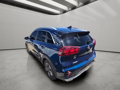 Used 2021 Kia Niro LXS FWD image 4