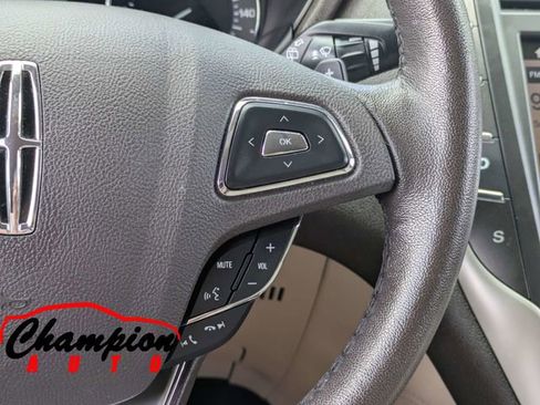 Used 2019 Lincoln MKC Premiere FWD image 30
