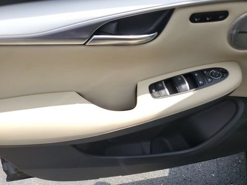 Used 2022 INFINITI QX50 Sensory AWD/4WD image 19