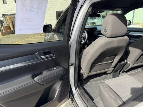 Certified 2026 GMC Terrain Elevation AWD/4WD image 13