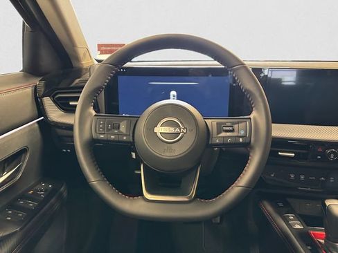 New 2026 Nissan Kicks SR w/ SR Premium Package FWD image 13