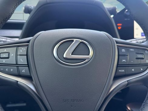 New 2026 Lexus UX 300h FWD image 16