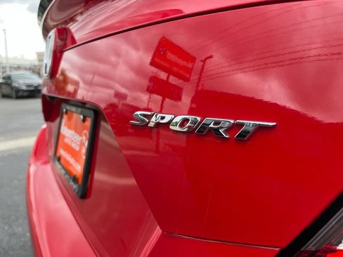 Used 2020 Honda Civic Sport image 8