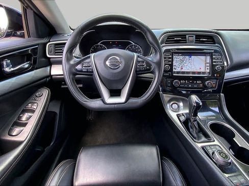 Used 2018 Nissan Maxima 3.5 SV FWD image 6