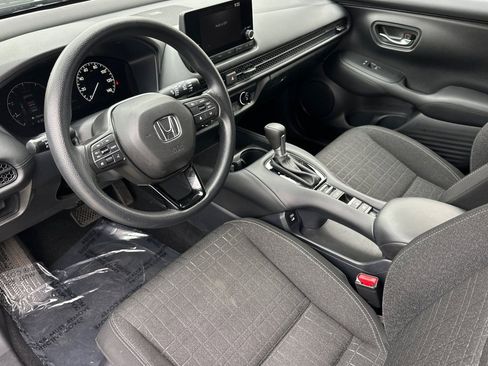 Used 2024 Honda HR-V LX image 11