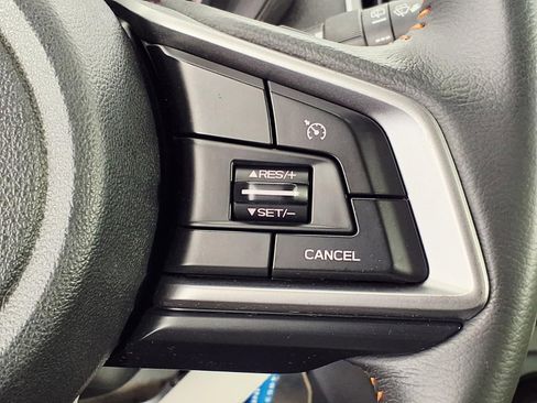 Used 2018 Subaru Crosstrek 2.0i Premium w/ Popular Package #2 AWD/4WD image 16