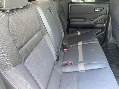 Used 2022 Nissan Frontier SV RWD image 21