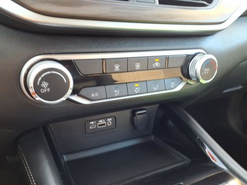 Certified 2023 Nissan Altima 2.5 SV AWD/4WD image 19