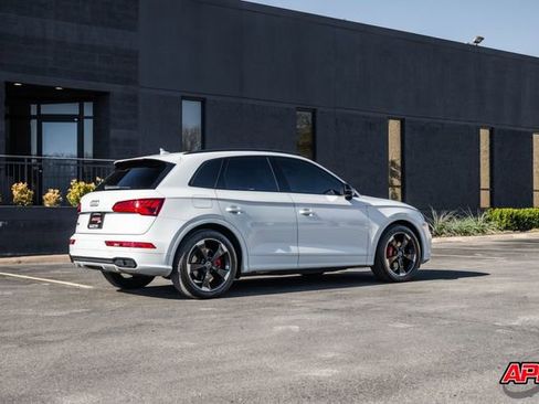 Used 2020 Audi SQ5 Premium Plus w/ Premium Plus Package image 45