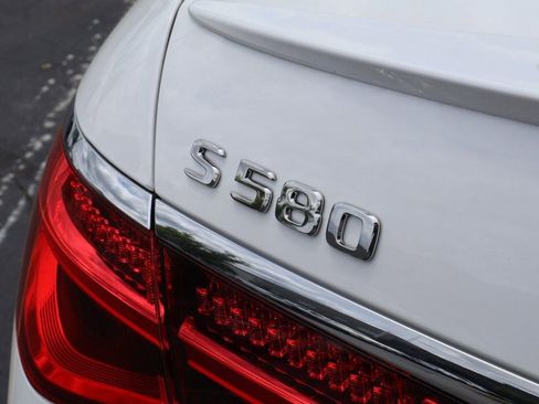 New 2025 Mercedes-Benz S 580 4MATIC Sedan image 29