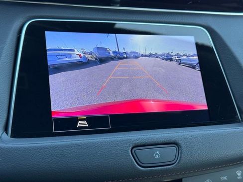 Certified 2023 Cadillac XT4 Sport image 32