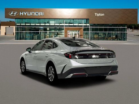 New 2026 Hyundai Sonata Blue FWD image 5