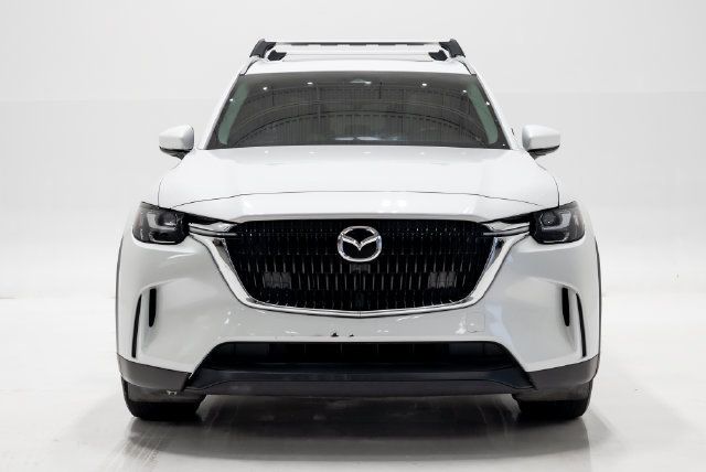 Used 2024 MAZDA CX-90 Plug-In Hybrid w/ Preferred AWD/4WD image 4