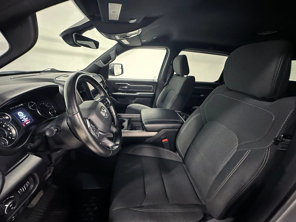 Used 2019 RAM 1500 Big Horn AWD/4WD image 3