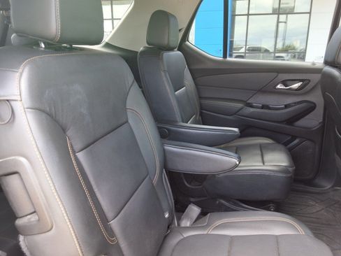 Used 2019 Chevrolet Traverse LT AWD/4WD image 14