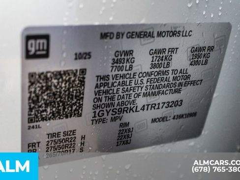 Used 2026 Cadillac Escalade ESV Platinum Sport image 43