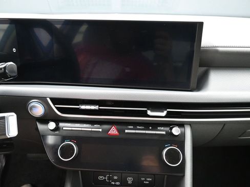 Used 2025 Hyundai Sonata SEL image 13