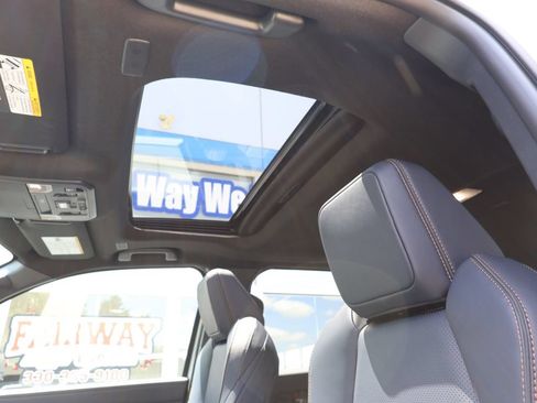 Used 2026 Toyota 4Runner Platinum AWD/4WD image 23